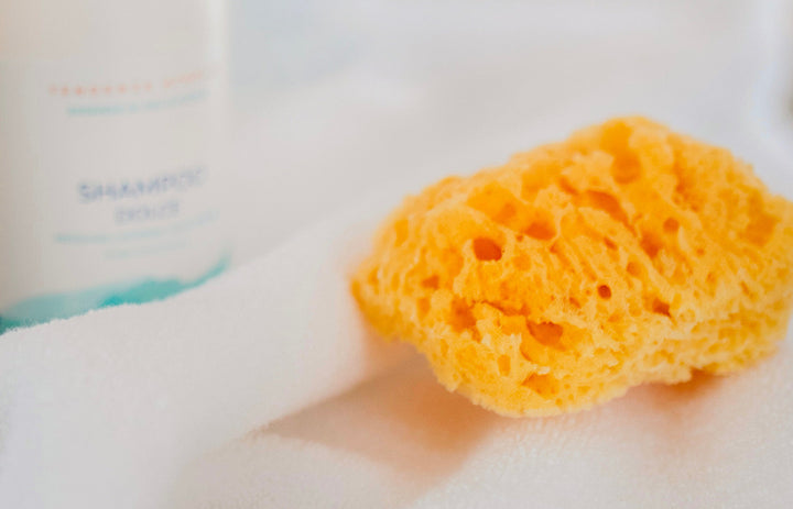 Spugna Naturale: delicatezza quotidiana per il bagnetto di neonati e bambini